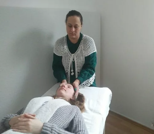 Reiki tanfolyam Reiki tanfolyam F nixk zpont